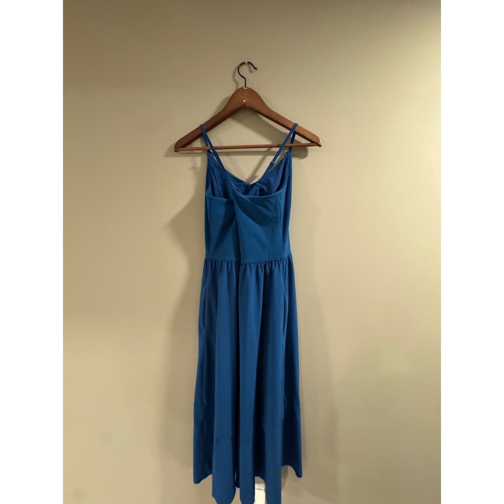 Athleta Elation V-Neck Hybrid Midi Dress Strappy with Pockets Size Medium Blue - Picture 5 of 9
